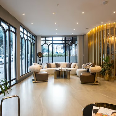 imgi_16_20251114ruaaumut_5 3qswUmQaokV9OfIk